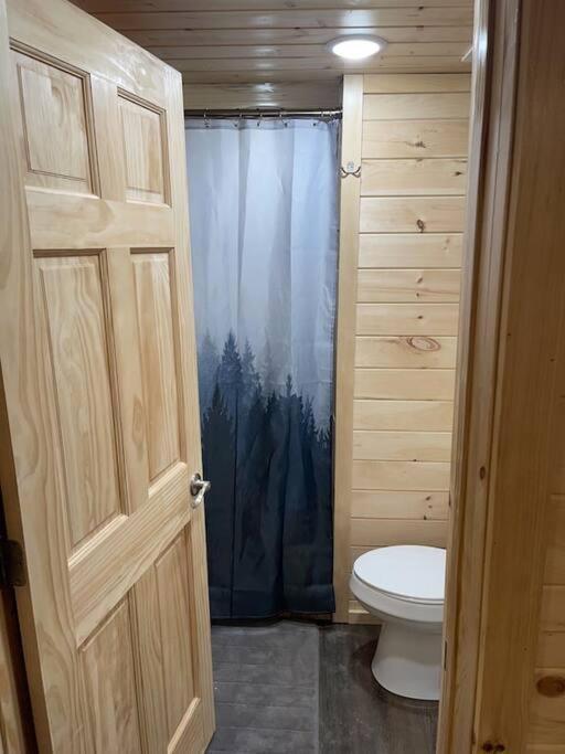 Creekside 3 Bedroom 2 Bath Cabin On Private Creek 班纳埃尔克 外观 照片