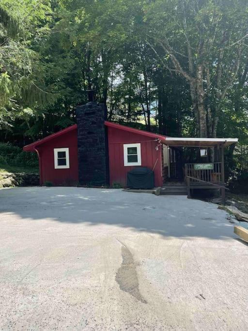 Creekside 3 Bedroom 2 Bath Cabin On Private Creek 班纳埃尔克 外观 照片