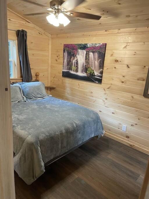 Creekside 3 Bedroom 2 Bath Cabin On Private Creek 班纳埃尔克 外观 照片